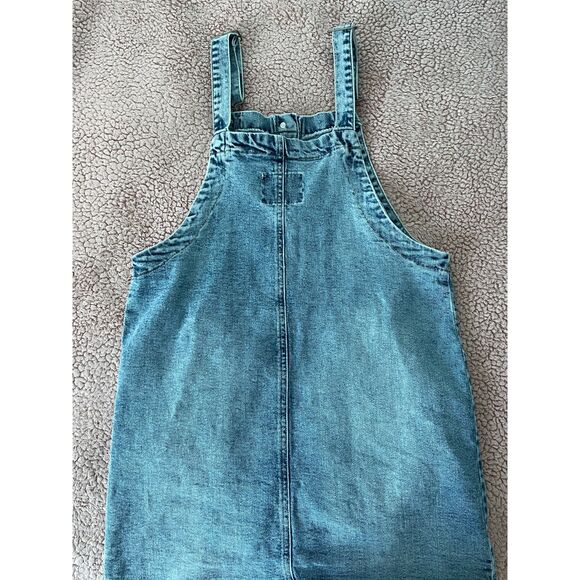 Celebrity Pink Women's Denim Skirt Romper in size Small Adjustable Straps - Picture 4 of 6